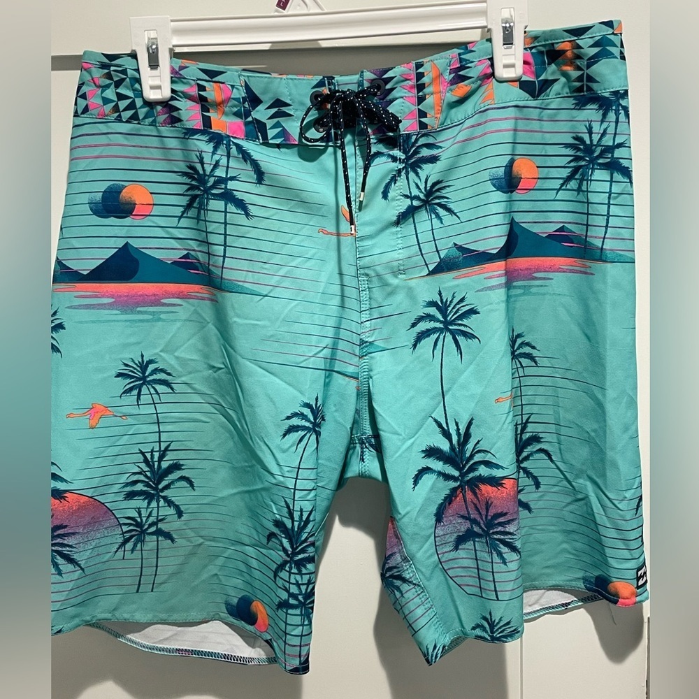 BILLABONG Men’s Recycler Sundays Airlite Board Shorts - Picture 8 of 8